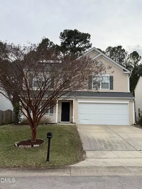 7320 Brighton Village Dr, Raleigh, NC 27616