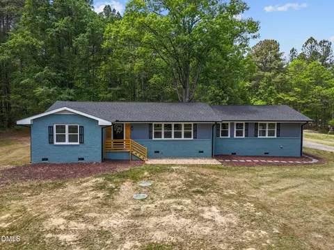 6561 Huntsboro Rd, Oxford, NC 27565