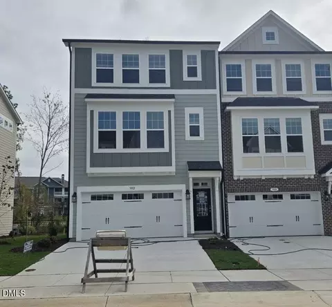 2005 Lambert Rd #56, Cary, NC 27519