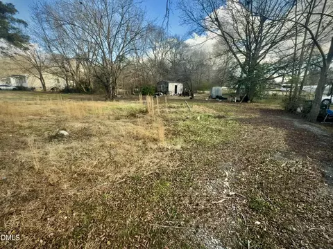 219 Alexander Ave, Oxford, NC 27565
