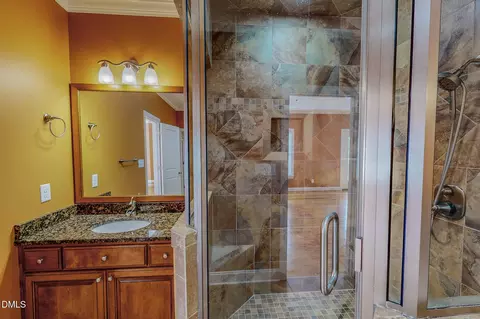 Bath - 84 Macbeth Ln, Roxboro, NC 27574 photo 3 of 6