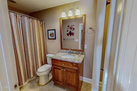 Bath - 84 Macbeth Ln, Roxboro, NC 27574 photo 5 of 6