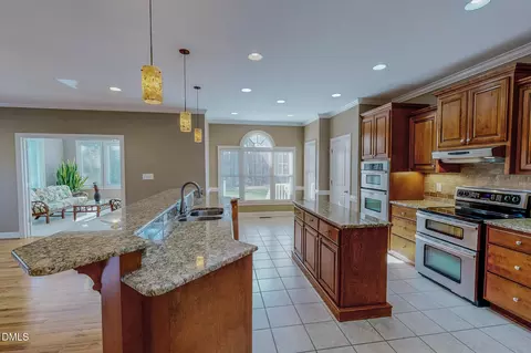 Kitchen - 84 Macbeth Ln, Roxboro, NC 27574 photo 2 of 6