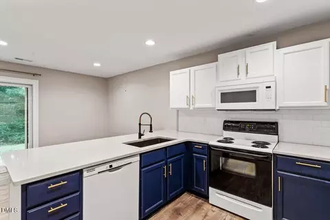 Kitchen - 34 Justin Ct, Durham, NC 27705 photo 2 of 4