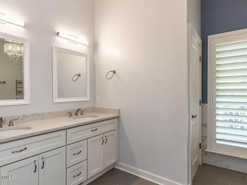 Bath - 314 Gray Ave, Durham, NC 27701 photo 2 of 4