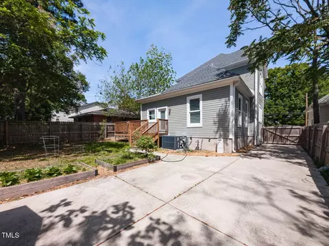 Exterior - 314 Gray Ave, Durham, NC 27701 photo 6 of 7