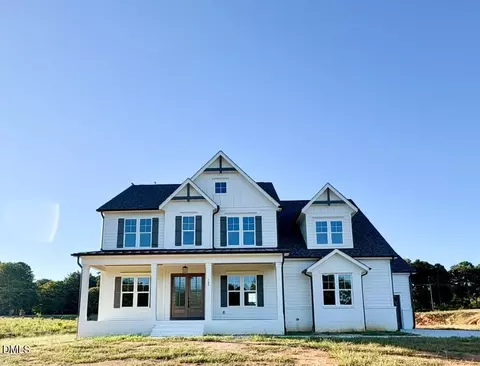 160 Broadleaf Ln, Youngsville, NC 27596