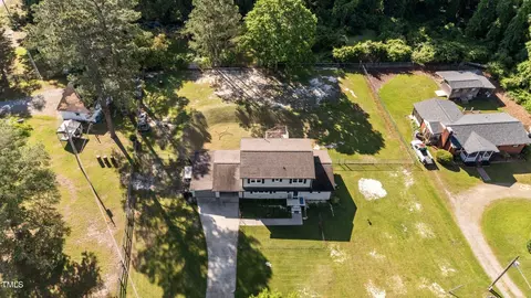 315 Smith St, Vass, NC 28394