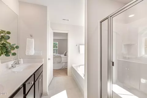 2302 Broad St, Durham, NC 27704 photo 9