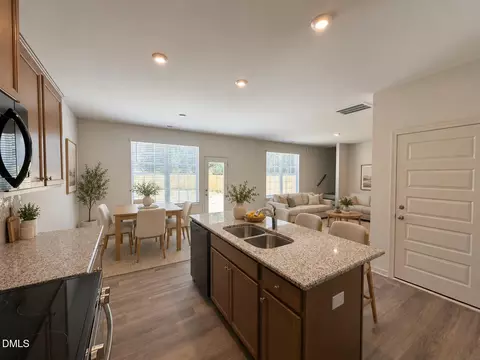 2302 Broad St, Durham, NC 27704 photo 7