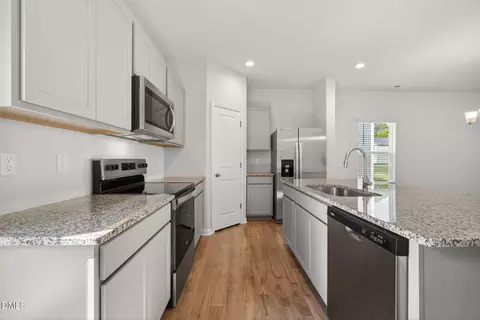 Kitchen - 69 Stout Lndg, Dunn, NC 28334 photo 4 of 6