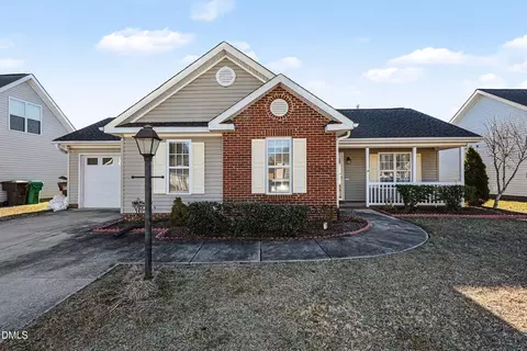 1005 Tesh Ct, High Point, NC 27265