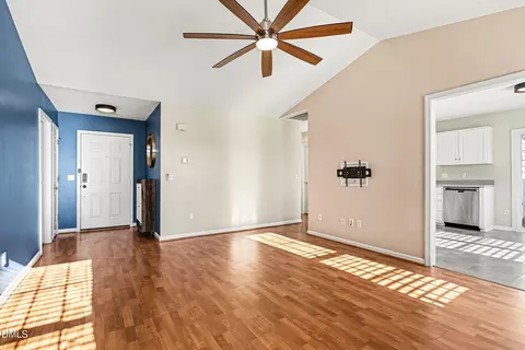 1005 Tesh Ct, High Point, NC 27265 photo 8