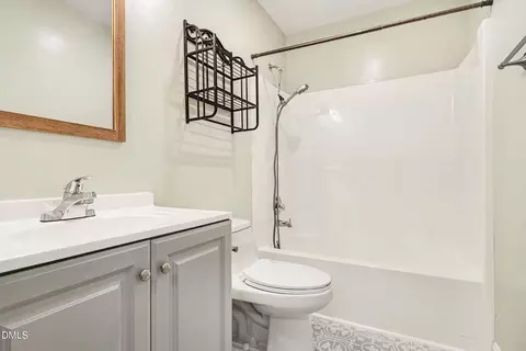 1005 Tesh Ct, High Point, NC 27265 photo 14