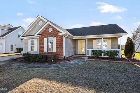 1005 Tesh Ct, High Point, NC 27265 photo 3