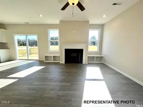 252 Cordgrass Ct, Smithfield, NC 27577 photo 5