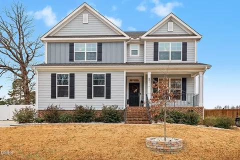 8316 Running Fern Way, Willow Springs, NC 27592
