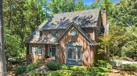 512 Hertford St, Raleigh, NC 27609