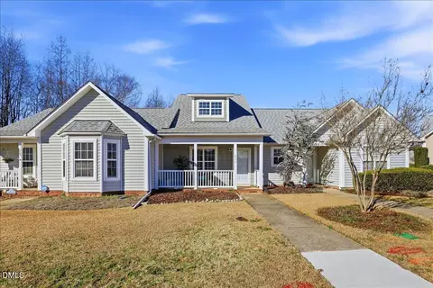 215 W Moss Creek Dr, Clayton, NC 27520