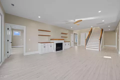 Living - 13 E Cannon Cv, Hampstead, NC 28443 photo 2 of 2