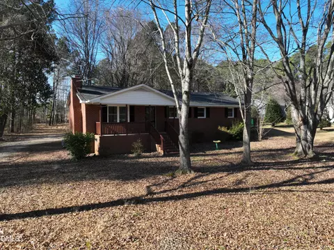 1412 Chamblee Rd, Zebulon, NC 27597