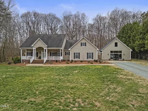 2524 Bellemont Alamance Rd, Burlington, NC 27215