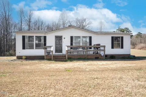 8154 Cedar Grove School Loop Rd, Nashville, NC 27856