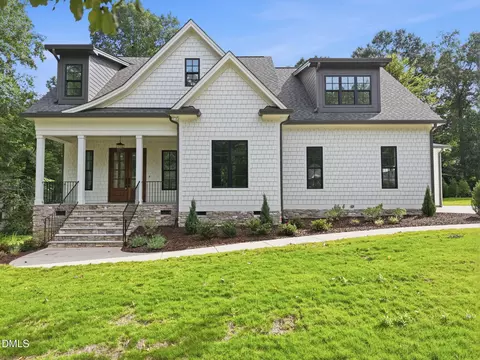 5308 Parkwood Dr, Raleigh, NC 27612