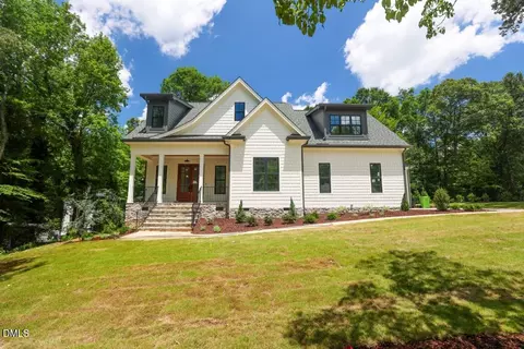 5308 Parkwood Dr, Raleigh, NC 27612