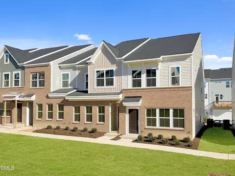 140 Silver Fir Ln #246, Garner, NC 27529