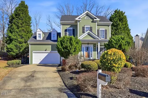 1303 Goldspot Ct, Apex, NC 27502
