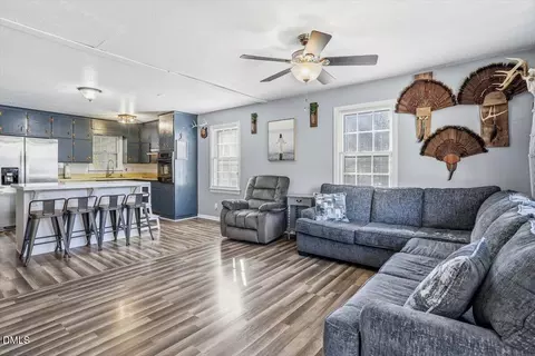 4107 Red Dr, Sanford, NC 27332