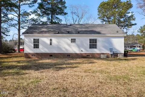 Exterior - 201 Mason Dr, Erwin, NC 28339 photo 3 of 5