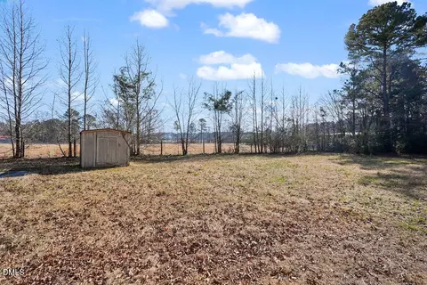 Exterior - 201 Mason Dr, Erwin, NC 28339 photo 5 of 5