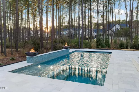 1008 Enchanted Pine Ln, Raleigh, NC 27614