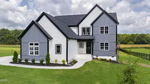 110 Firefly Ln, Youngsville, NC 27596
