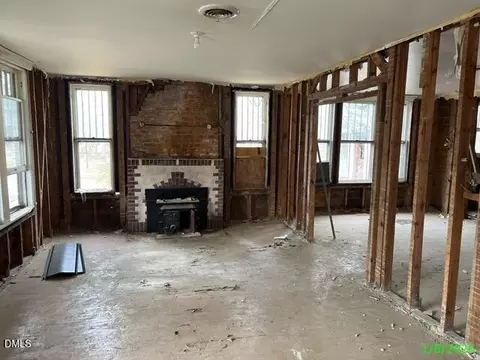 431 Charles St, Henderson, NC 27536 photo 5
