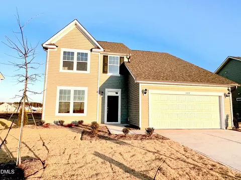 113 Appleseed Dr, Lillington, NC 27546