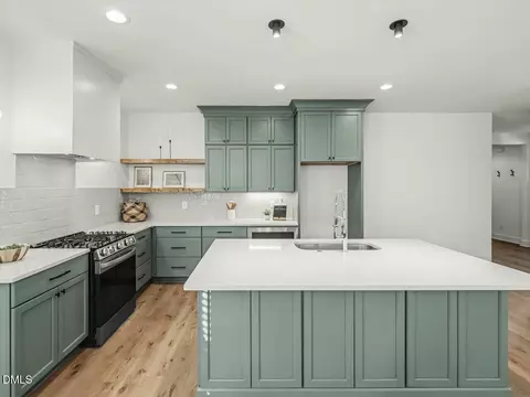 Kitchen - 2312 Broad St, Durham, NC 27704 photo 4 of 8