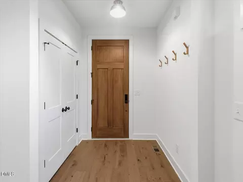 Entry Way - 2312 Broad St, Durham, NC 27704 photo 3 of 9