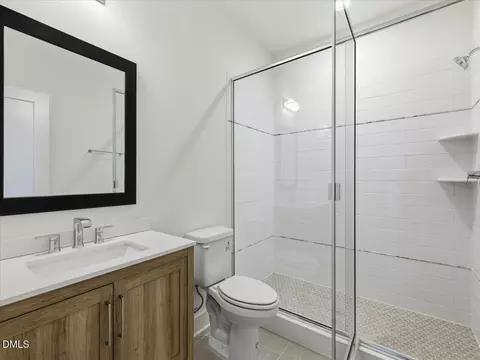 Bath - 2312 Broad St, Durham, NC 27704 photo 6 of 8