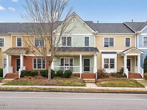 50304 Governors Dr, Chapel Hill, NC 27517