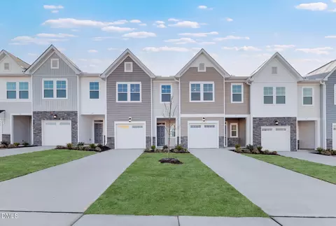 51 Broward Ln, Lillington, NC 27546