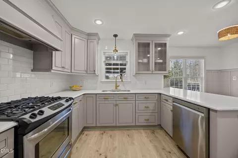 647 Olympic Trl, Garner, NC 27529 photo 4