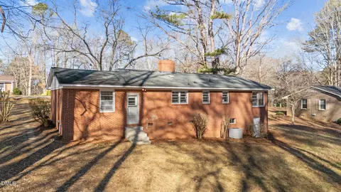 122 Ridgecrest Dr, Warrenton, NC 27589 photo 5
