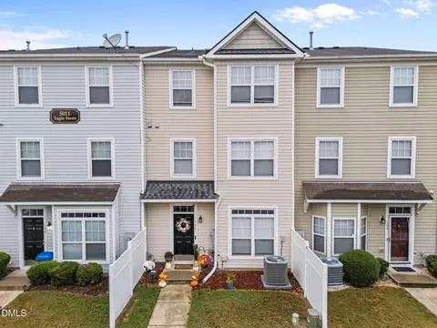 5011 Eagle Stone Ln #106, Raleigh, NC 27610
