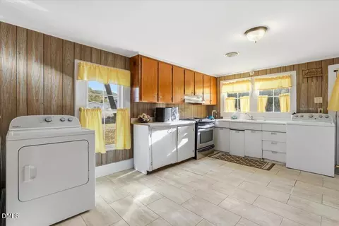 Kitchen - 209 Price St, Selma, NC 27576 photo 5 of 5