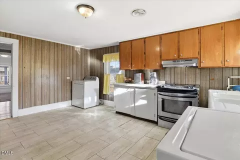 Kitchen - 209 Price St, Selma, NC 27576 photo 4 of 5