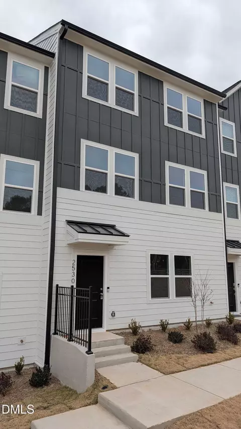 2530 Olive Chapel Rd, Apex, NC 27502