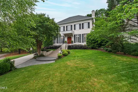 2536 Wake Dr, Raleigh, NC 27608